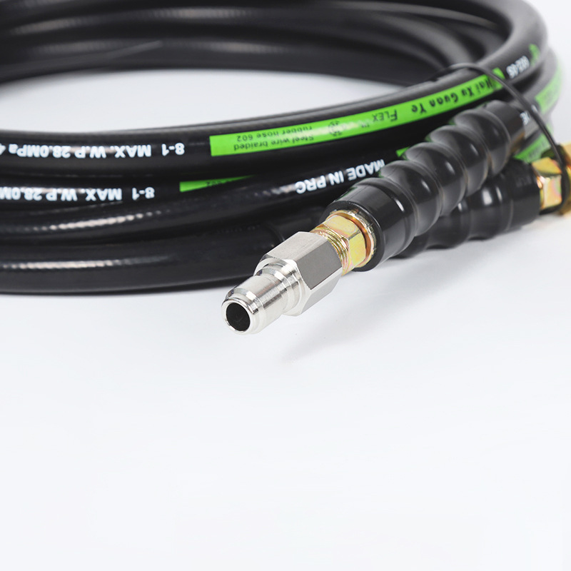 Ống nước áp suất cao trong cống của nước rửa gia dụng