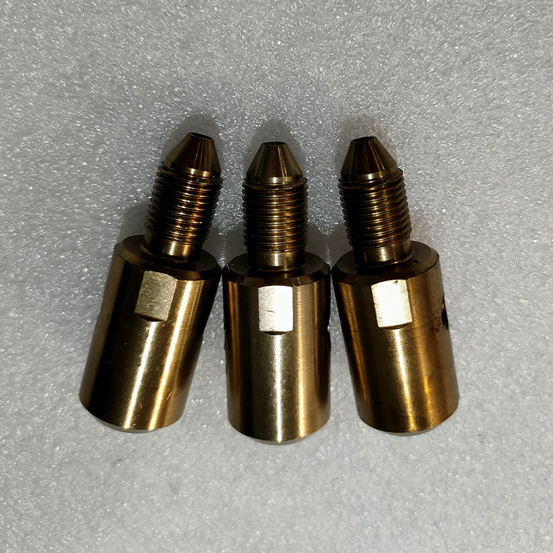 Máy rửa xe áp suất cao làm sạch khớp quay